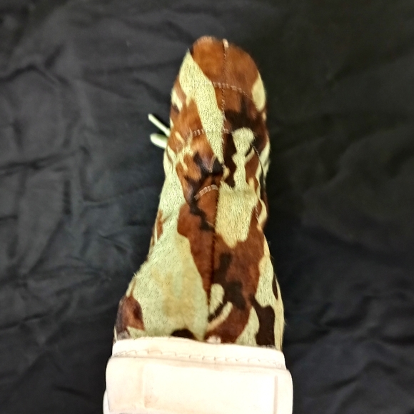 Jeffrey Campbell Flavia Camo Print Leather High Tops, Blogger Favorite! Sold Out - Picture 12 of 15